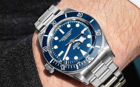 南通帝舵手表維修點售后服務電話（帝舵手表的基礎保養）