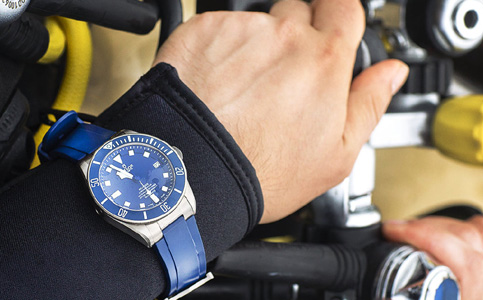 帝舵的廈門維修點(帝舵表日常佩戴事項)