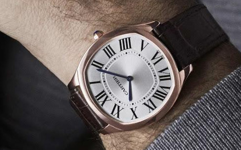 沈陽環貿廣場卡地亞售后維修(手表機芯異響的處理方法)