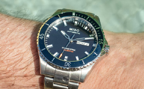 美度手表帶多少錢(qián)一條（美度手表表玻璃保養(yǎng)）