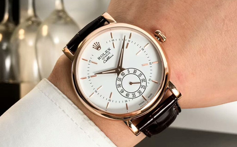 勞力士維修售后服務中心（手表進水的原因以及處理方法）