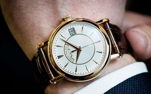 百達(dá)翡麗官方維修網(wǎng)點(百達(dá)翡麗手表表盤生銹處理技巧)