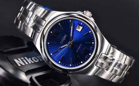 梅花官方售后維修中心（修復梅花手表的表帶劃痕）